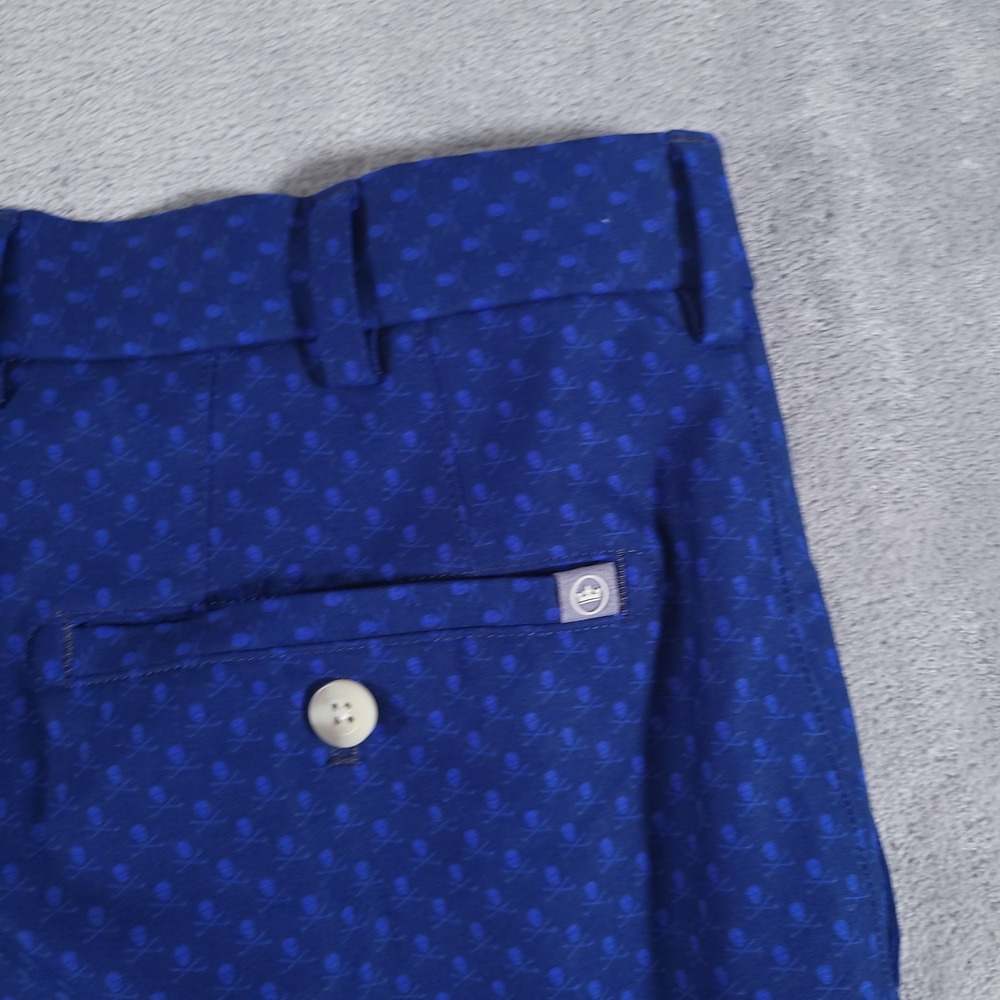 Peter Millar Crown Sport Golf Shorts Mens 34 Performance Skulls All Over Blue‎ - Picture 8 of 11